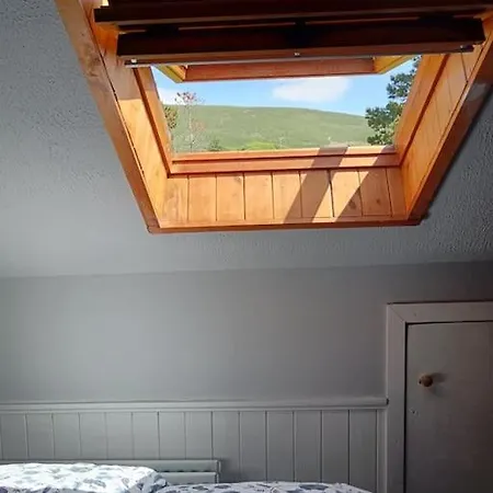 Escape -2 Bed -sleeps 4 公寓 丁格尔