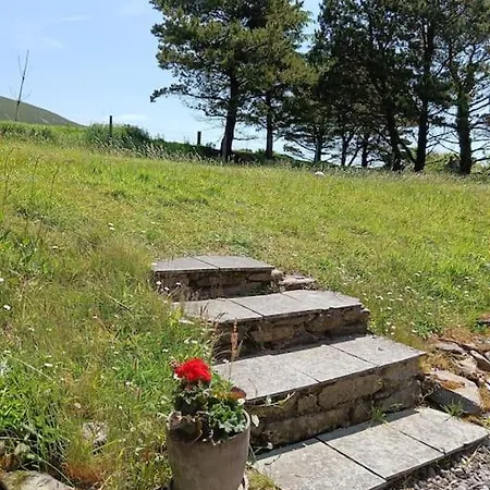 Escape -2 Bed -sleeps 4 شقة