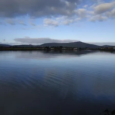 Escape -2 Bed -sleeps 4