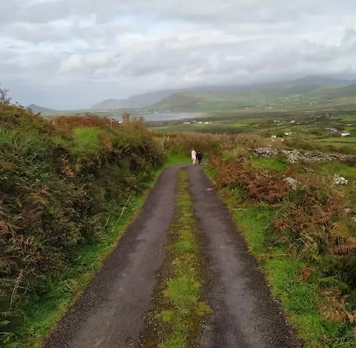 Escape -2 Bed -sleeps 4