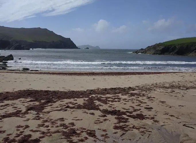 Escape -2 Bed -sleeps 4